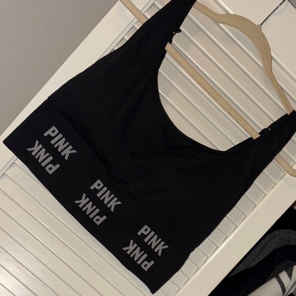 PINK Victoria's Secret Activewear in Black